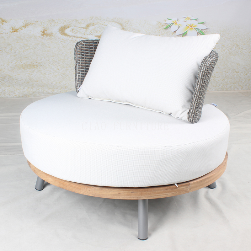 wicker grey outdoor sofa for balcony